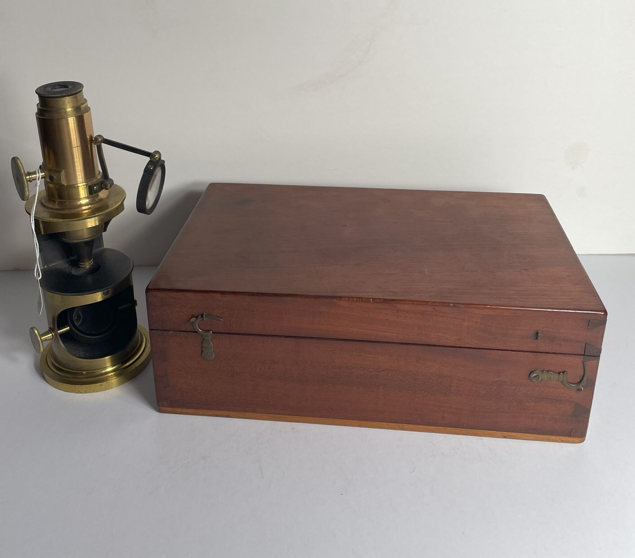Cased and Signed “Simplified Achromatic Microscope” by Lerebours et Secretan