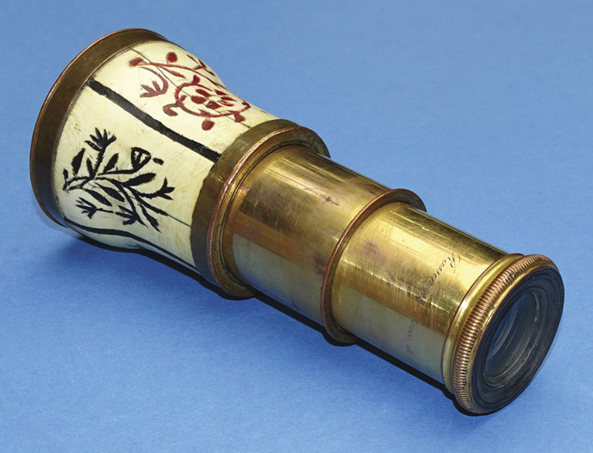 UNUSUAL LARGE POCKET TELESCOPE WITH HELICAL FOCUS