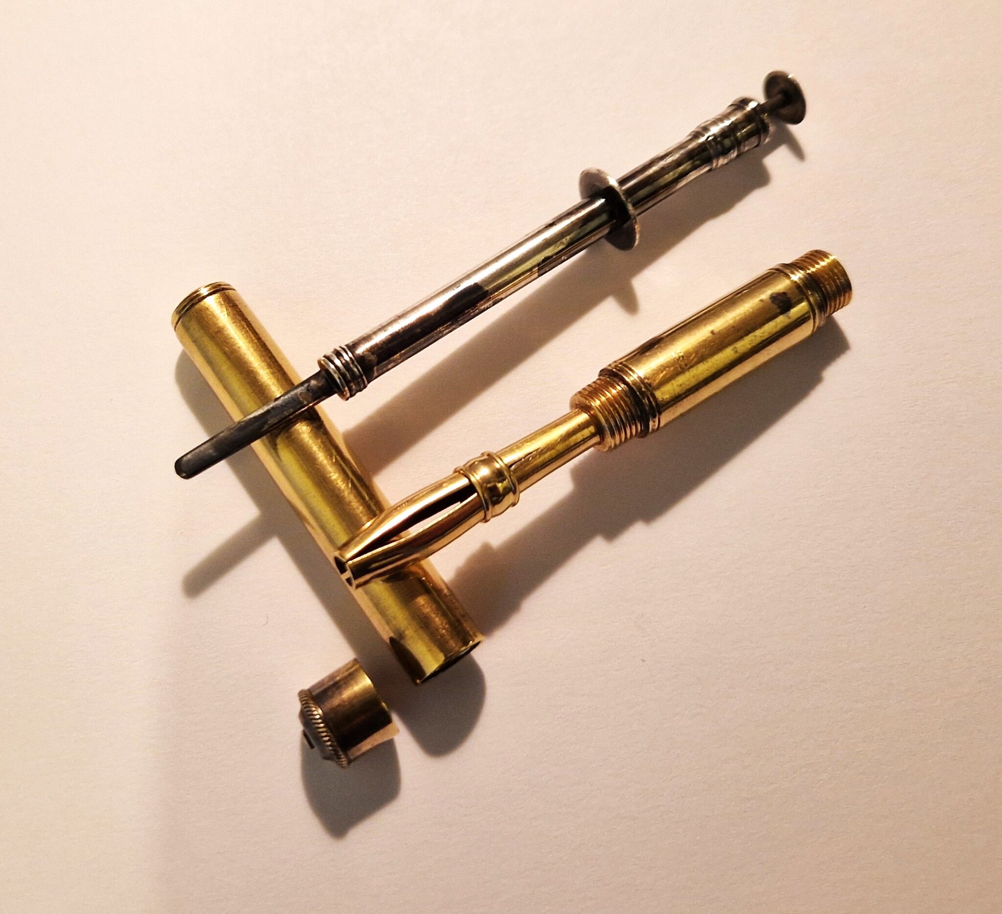 La Faye’ spring cystotome in silver and caustic holder in vermeil, 18th century