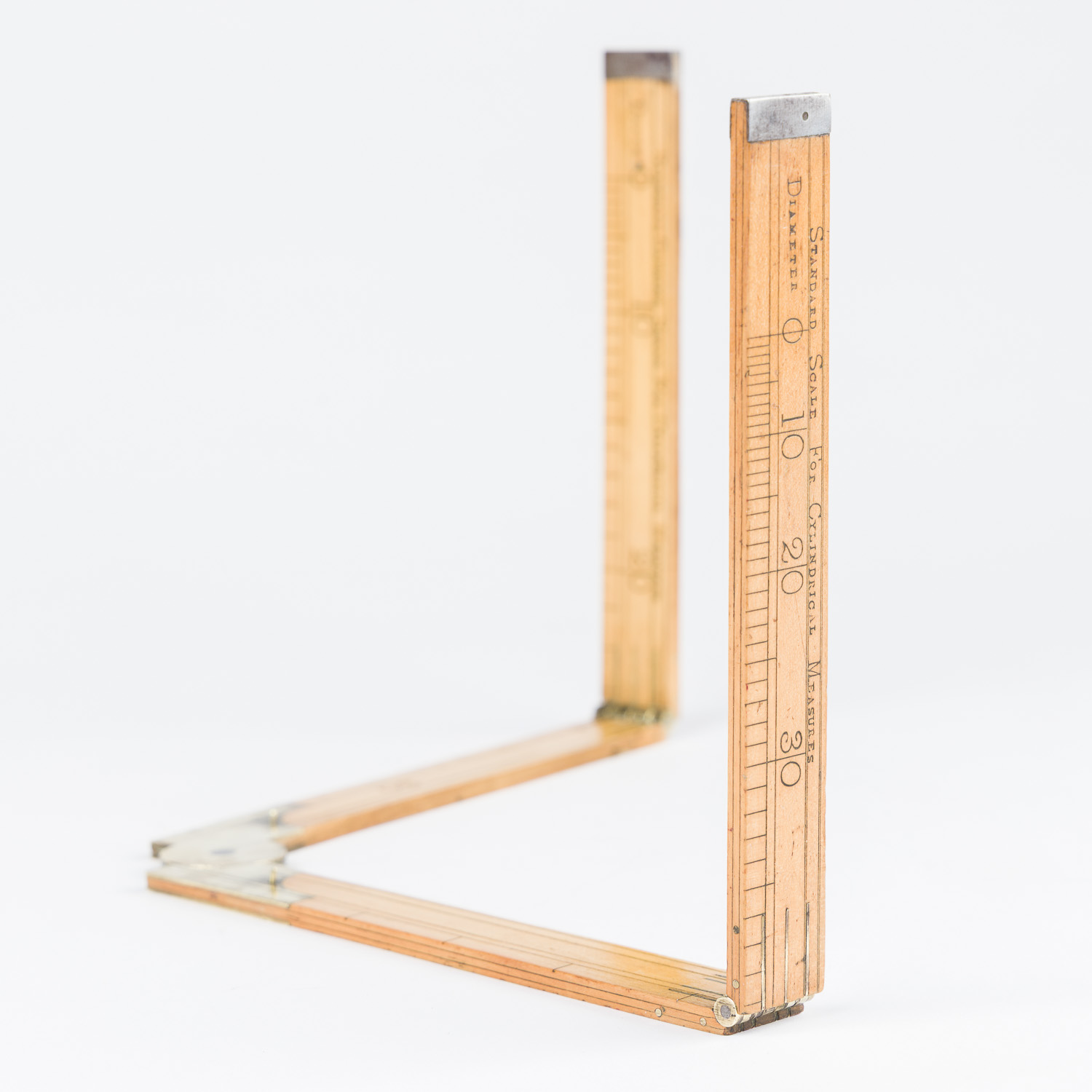 Standard Gauging Scale For Cylindrical Measures by De Grave Short & Fanner