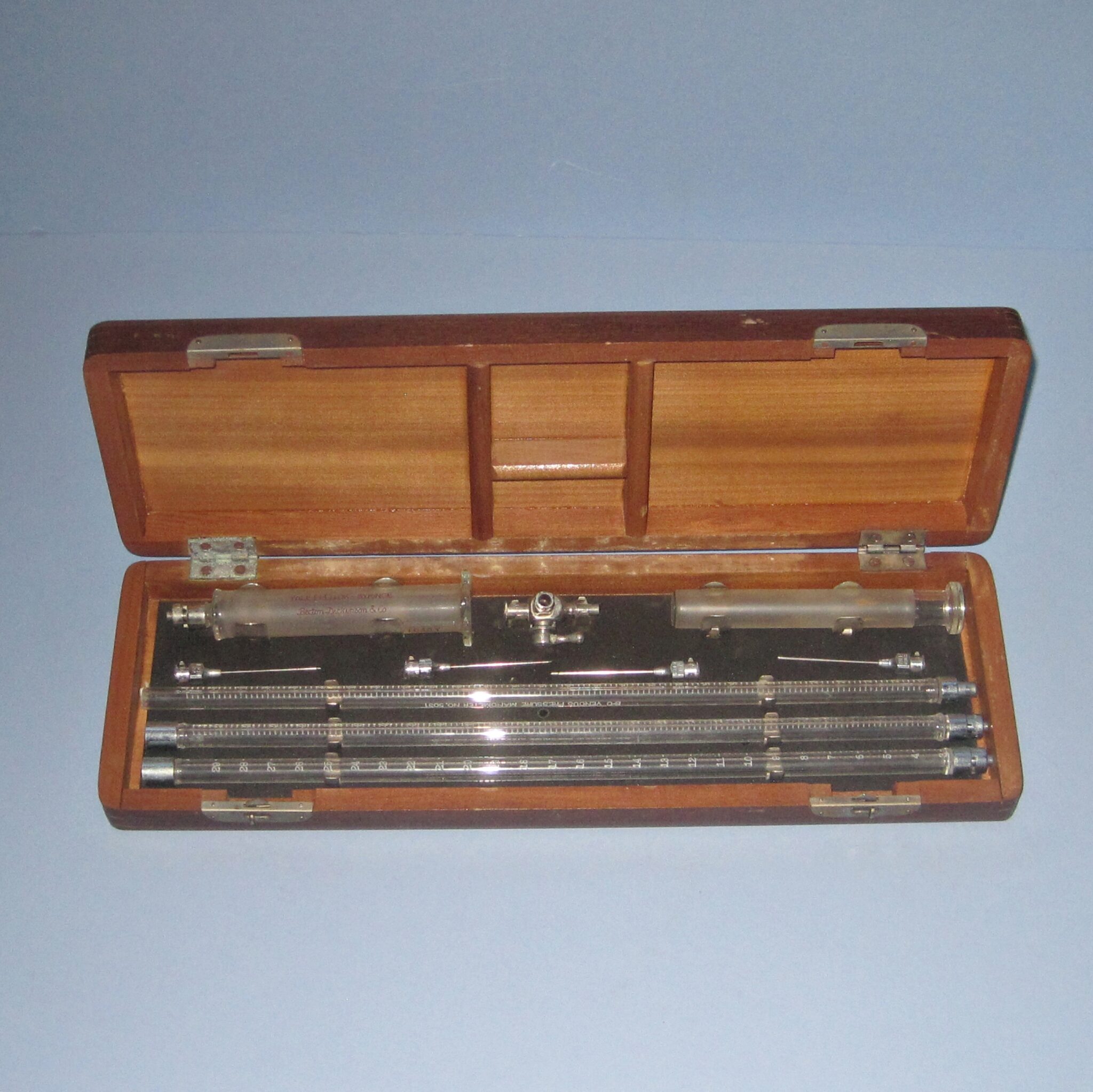 Cohen’s Direct Venous Pressure Apparatus by B-D