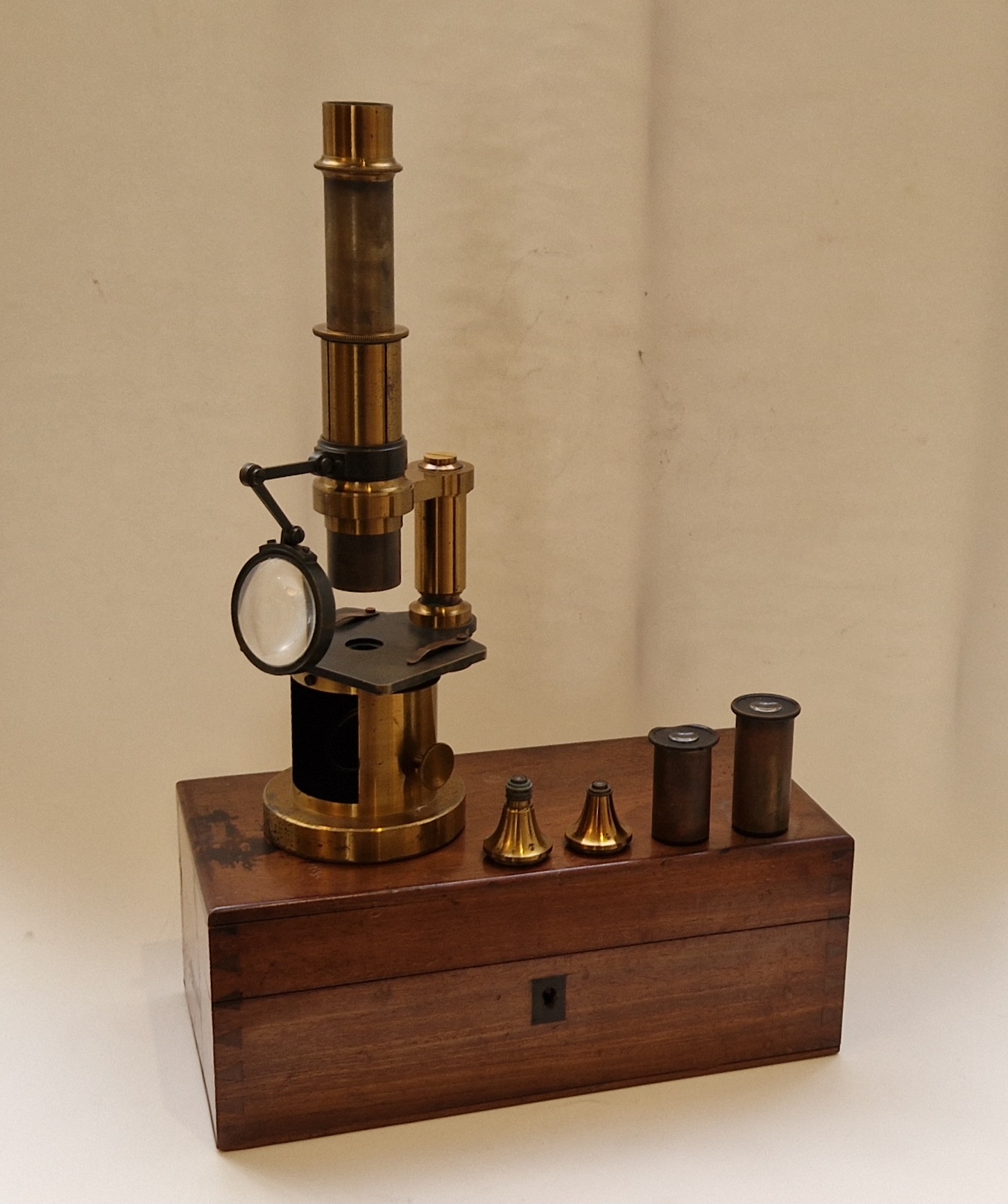 A good and cased Oberhaeuser/Hartnack mid-size dum microscope, circa 1860