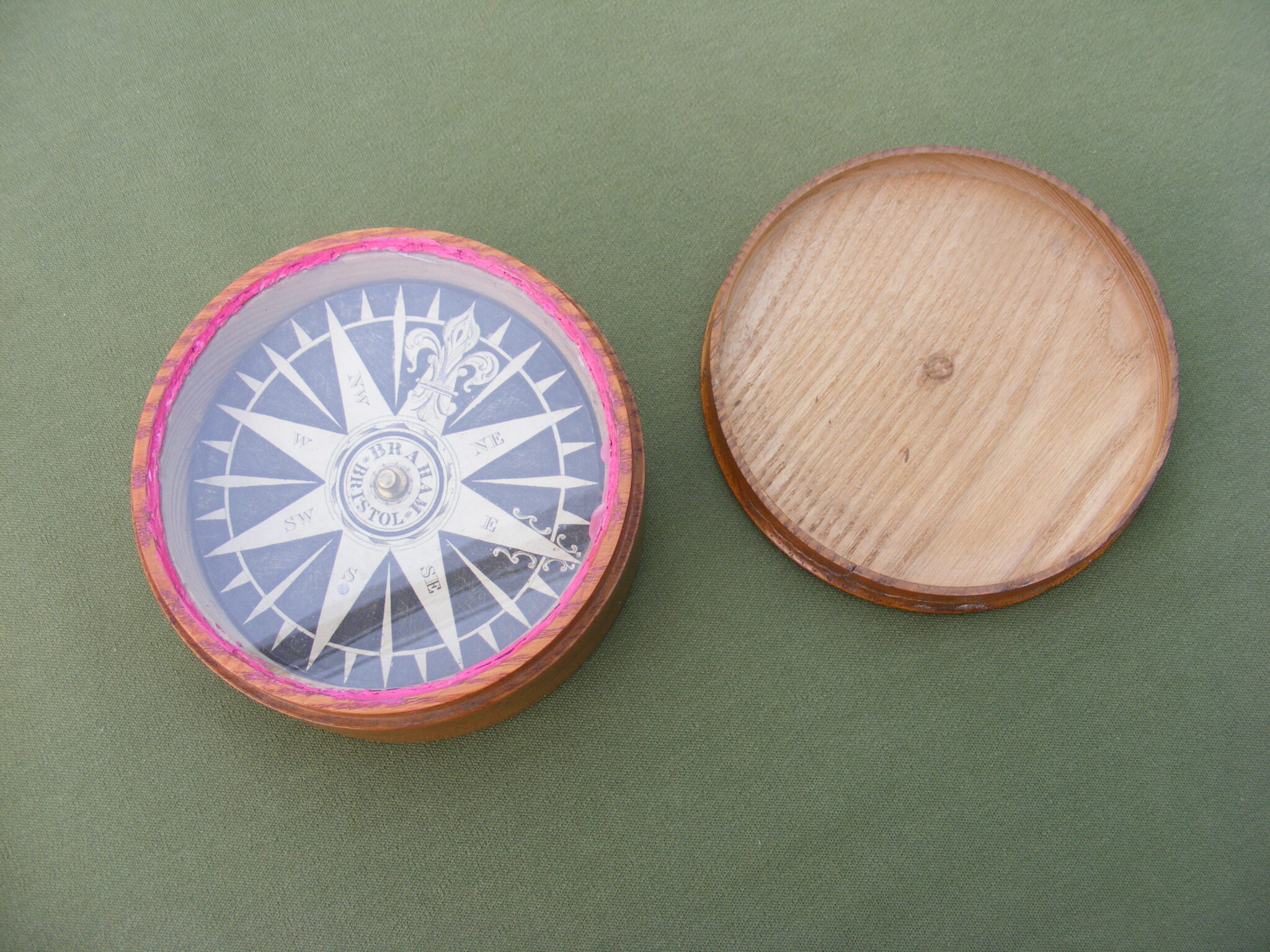 EARLY 19TH CENTURY MARINERS COMPASS BY JOHN BRAHAM