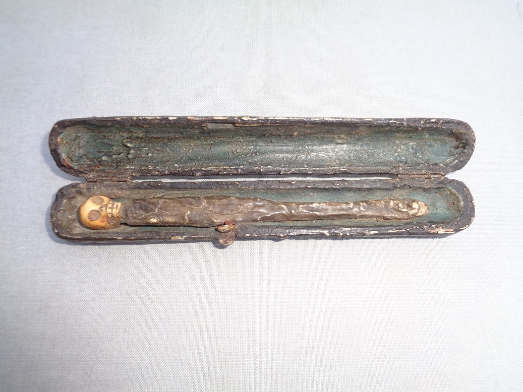 18 or early 19 th century German Mememto Mori (todlein )