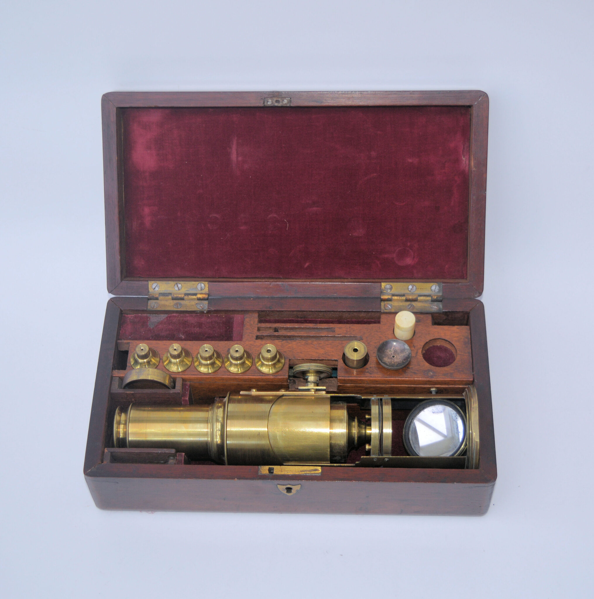 SOLD – Drum microscope in case.
