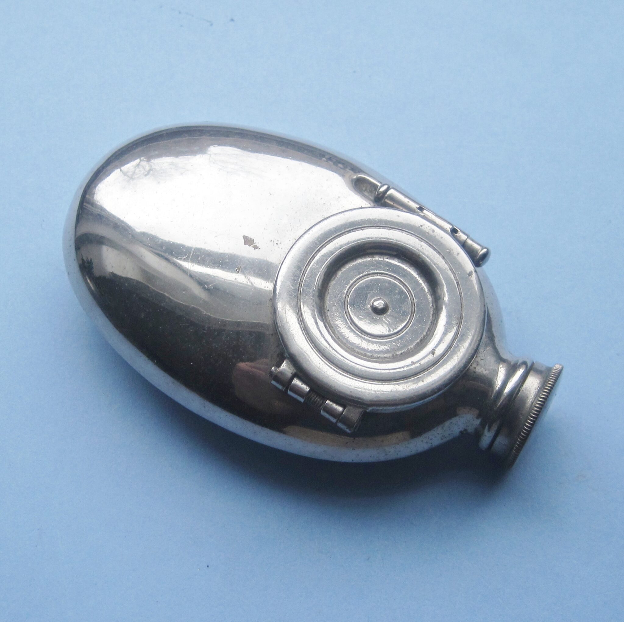 Early 20th -Century KNY-Scheerer Pocket Spittoon