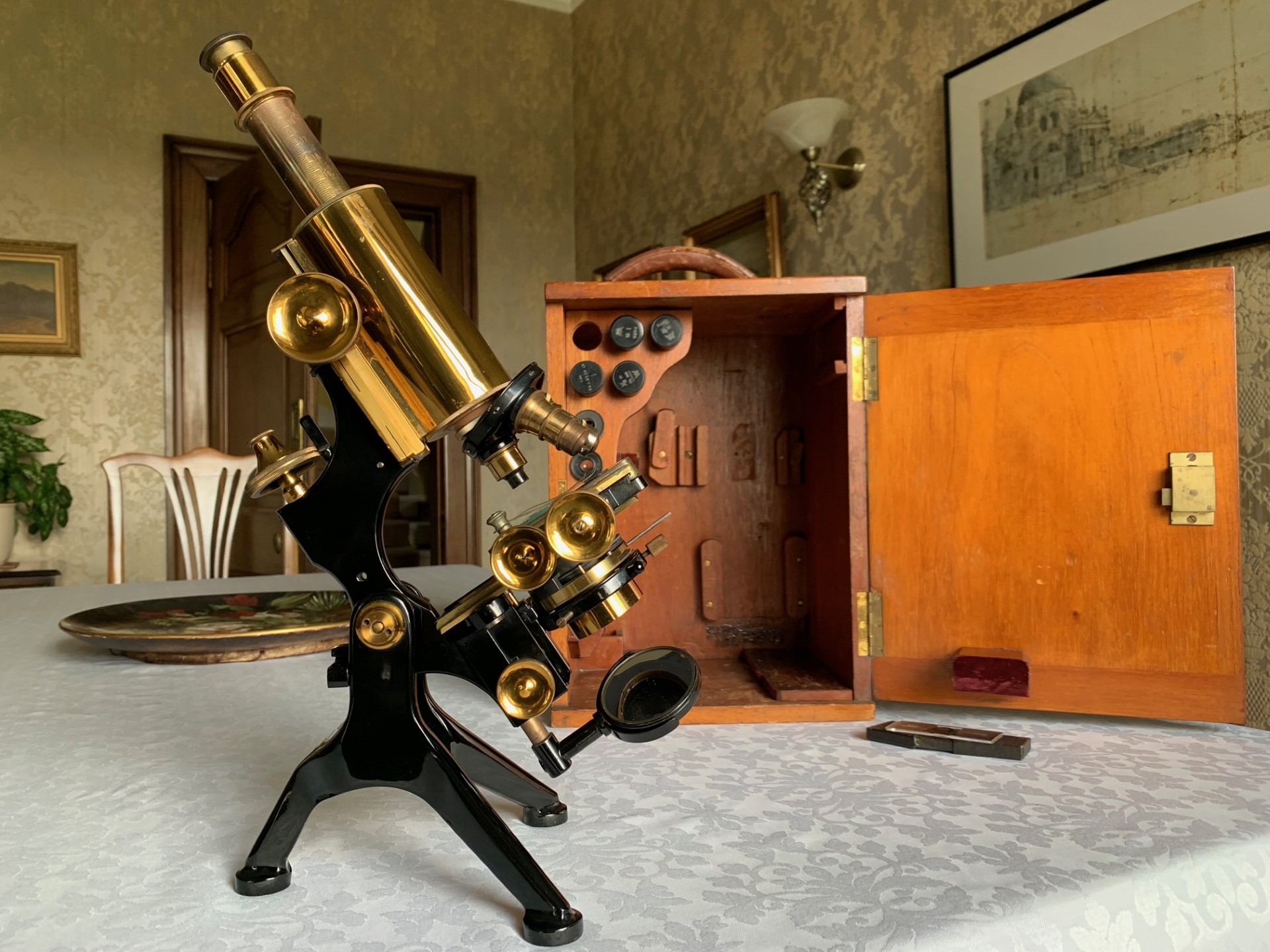 SOLD – Vintage W. Watson & Sons Ltd – Edinburgh-H Brass Microscope – circa 1926, Cased
