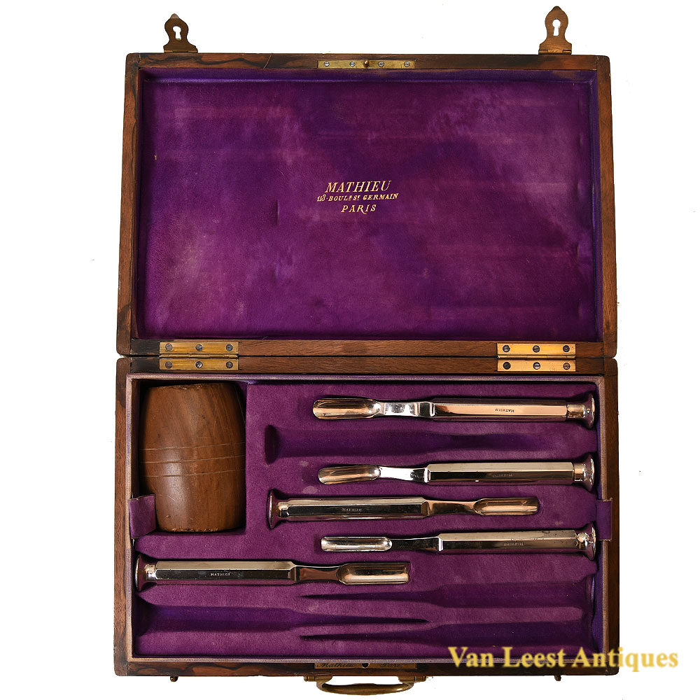 Mathieu Paris surgical orthopaedic set in case, c. 1880