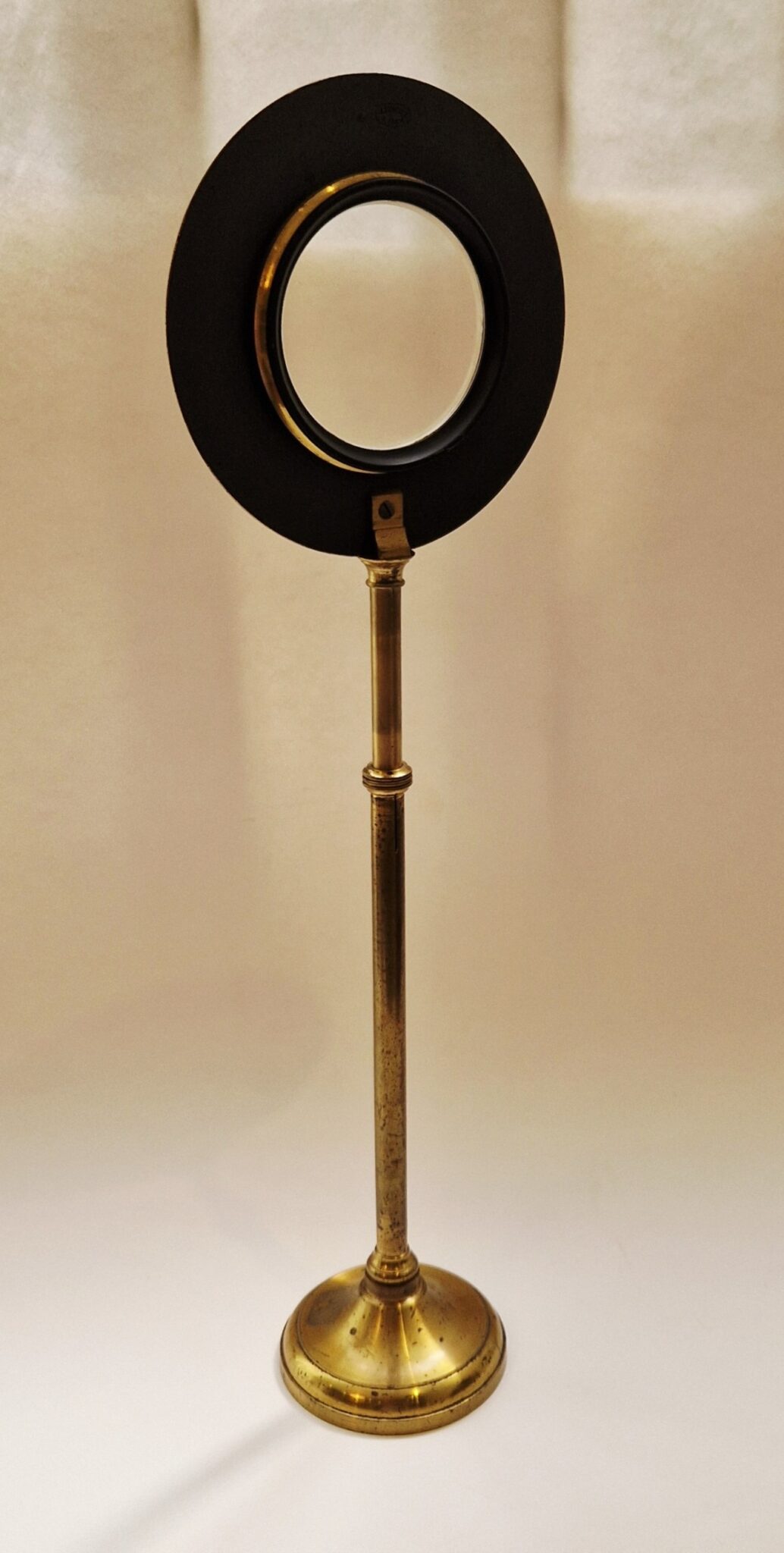 A diverging lens by Duboscq, circa 1870