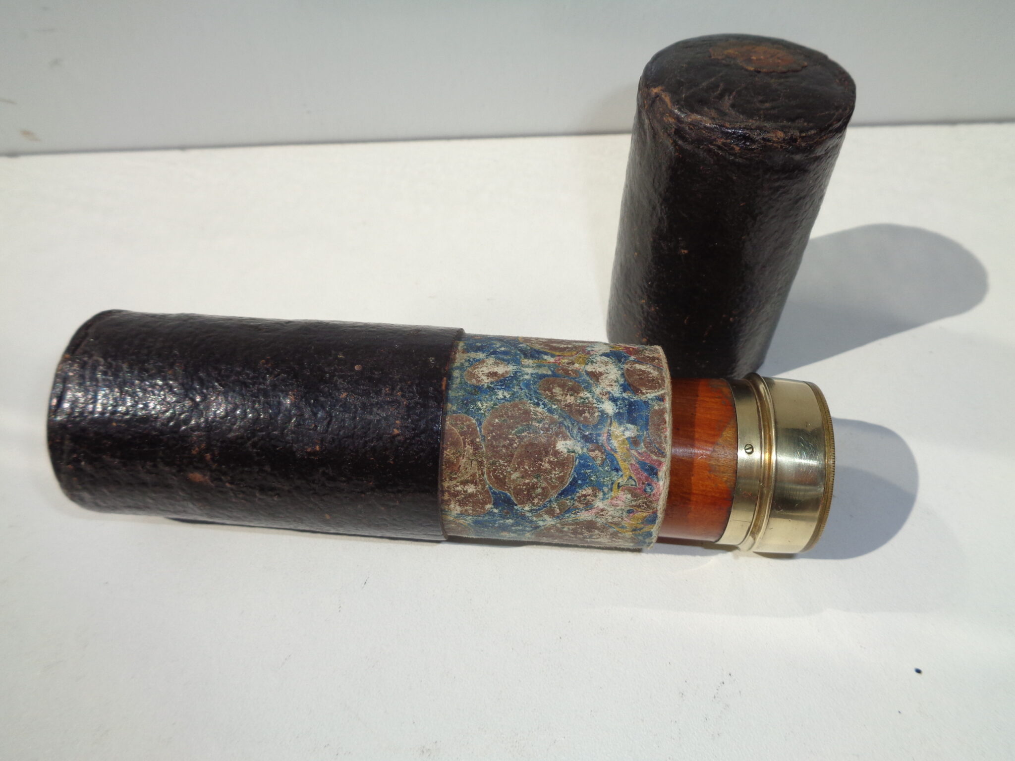 .Three draw telescope Robert Bancks London 1795-1805