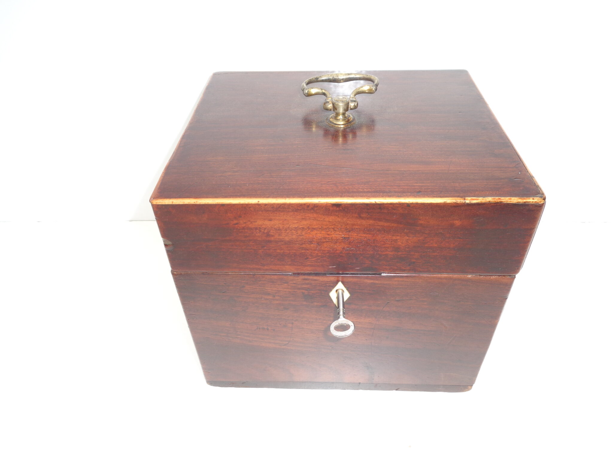 House or travel medical pharmacy chest 19 century