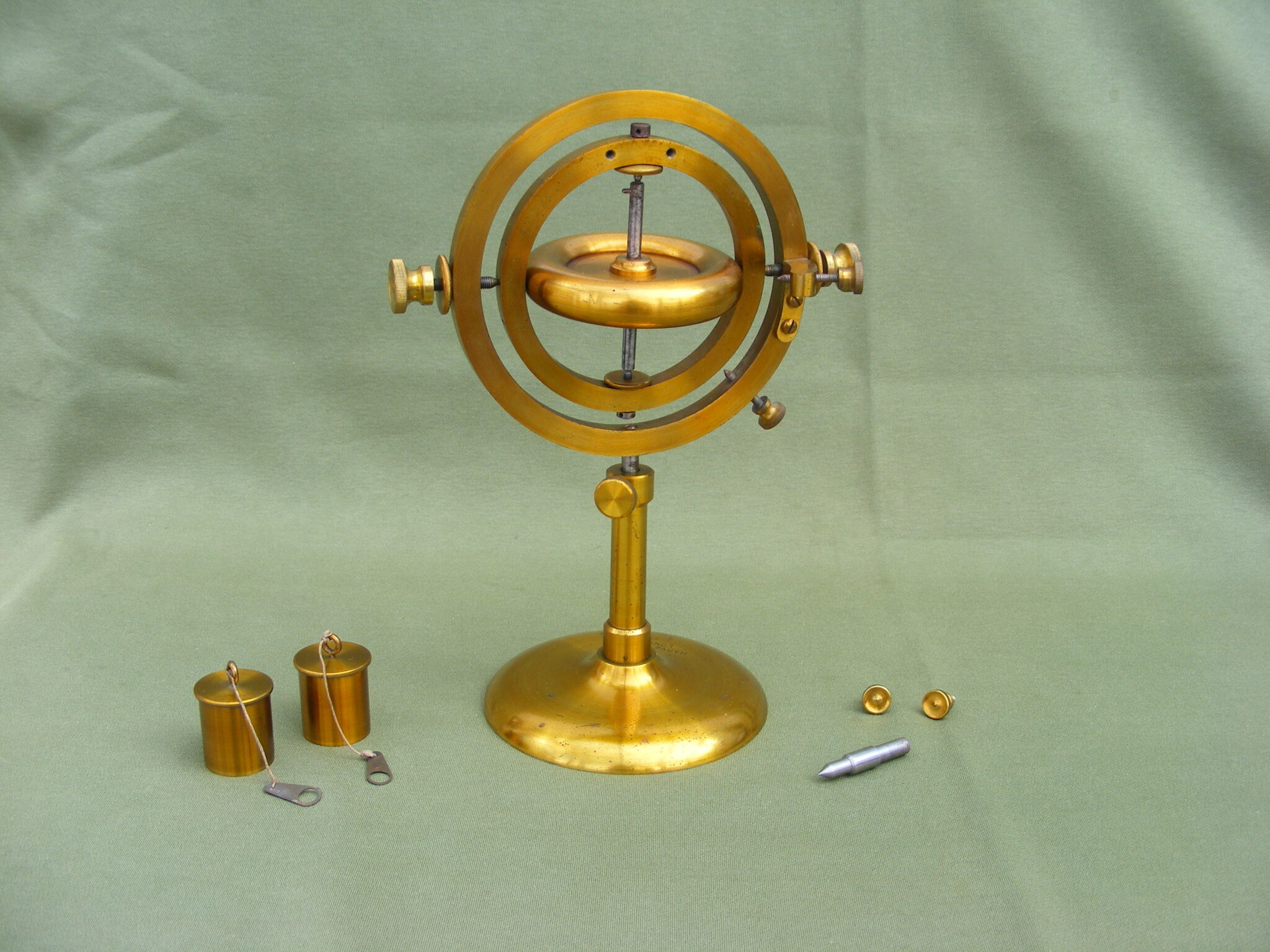 FINE LONDON MADE GYROSCOPE