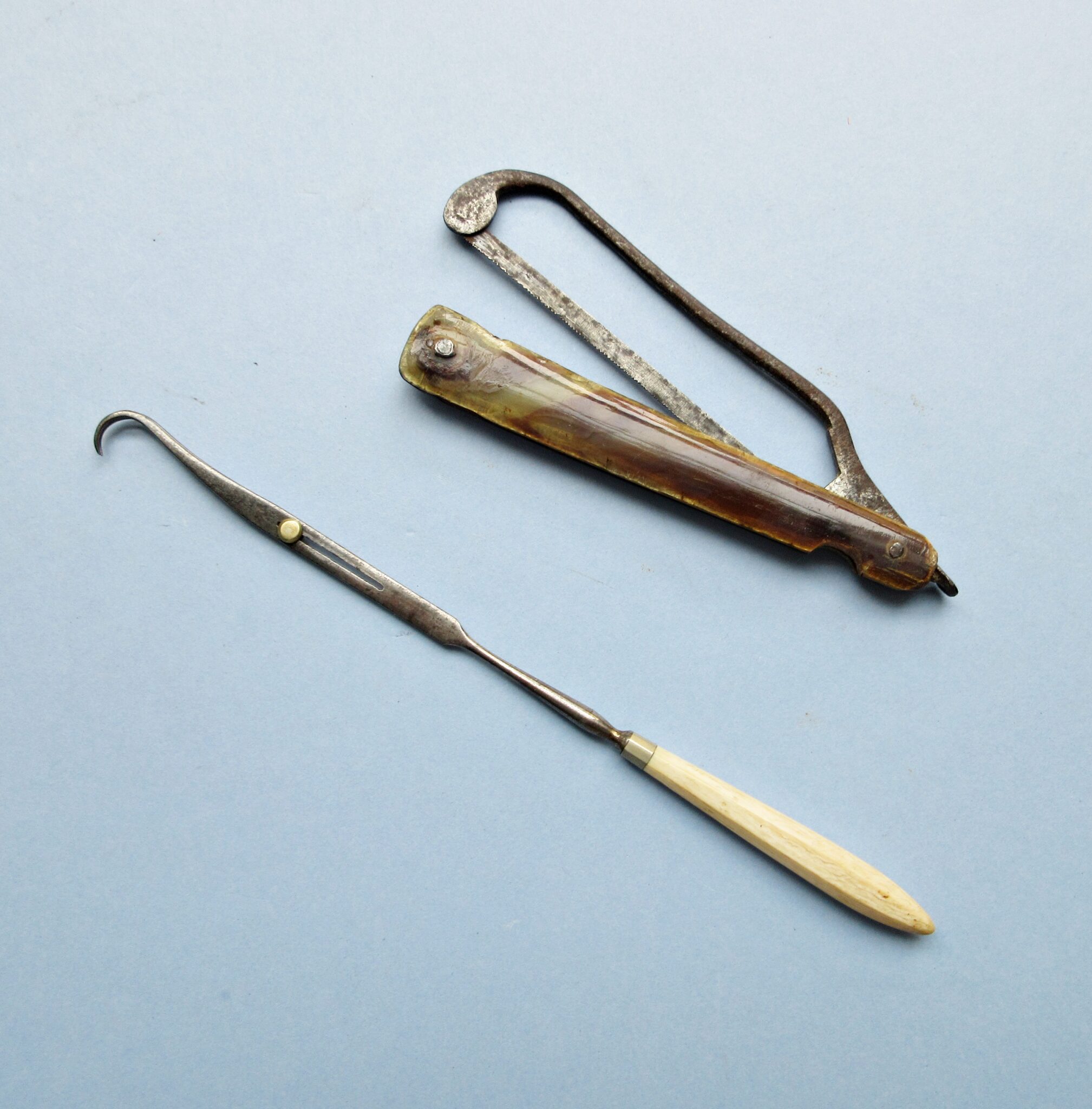 Cooper’s Double Tumor Hook and Folding Surgical Saw