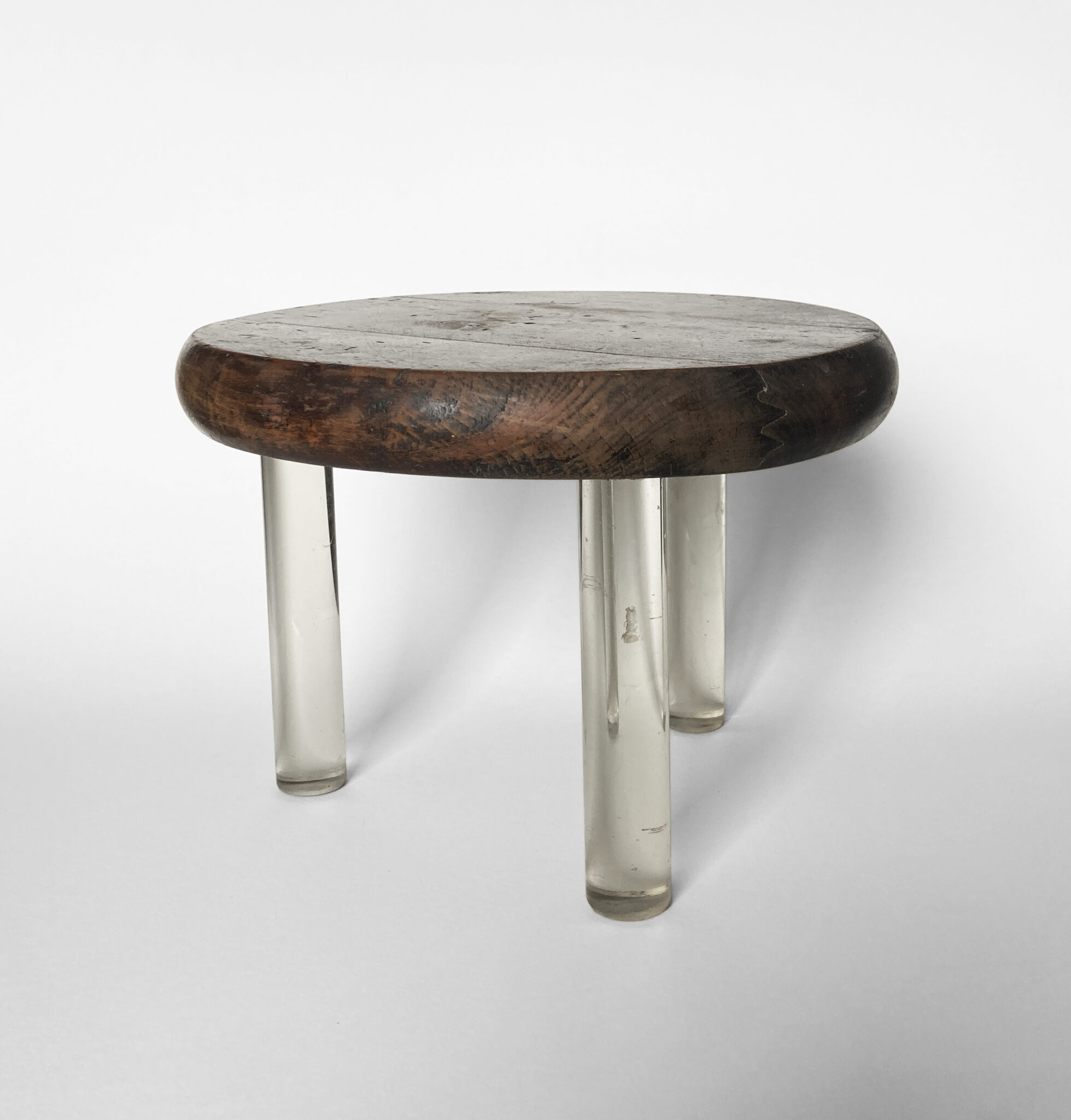 Insulating stool for electrostatic experiments, c. 1800