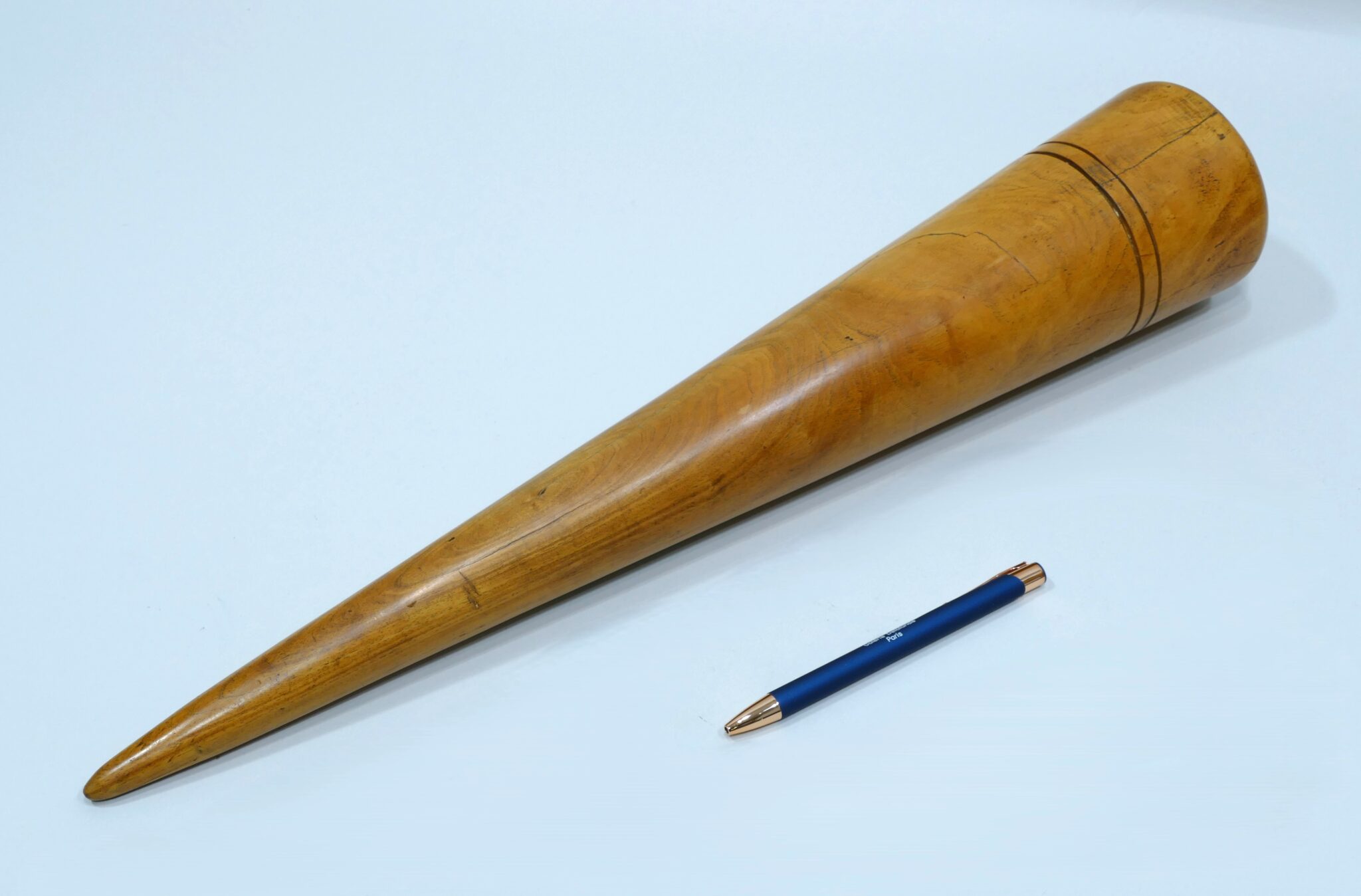 19th century imposing pearwood splice of 51 cm long