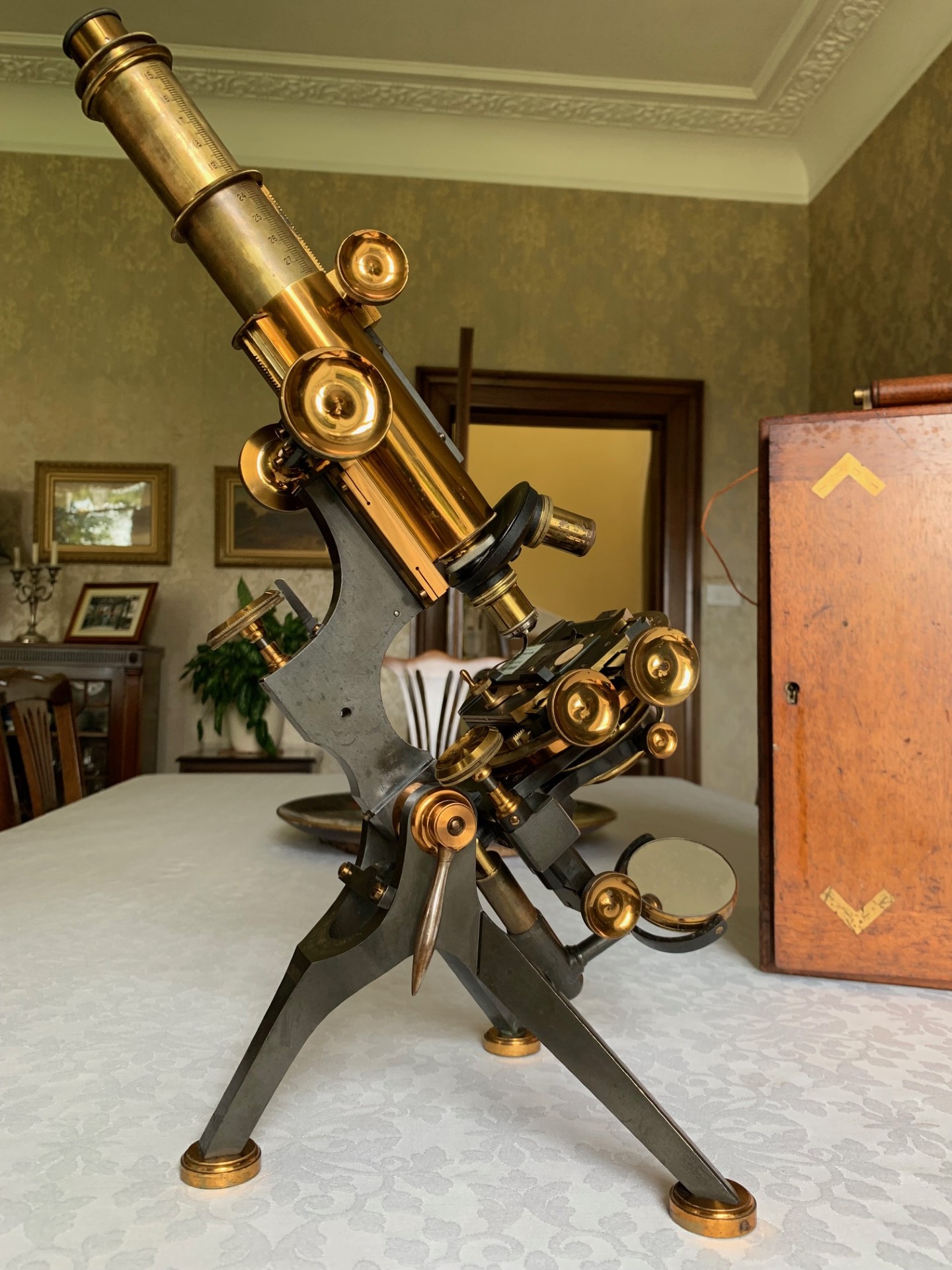 Antique W. Watson & Sons – Van Heurck No.1 Brass Microscope – circa 1901, Cased