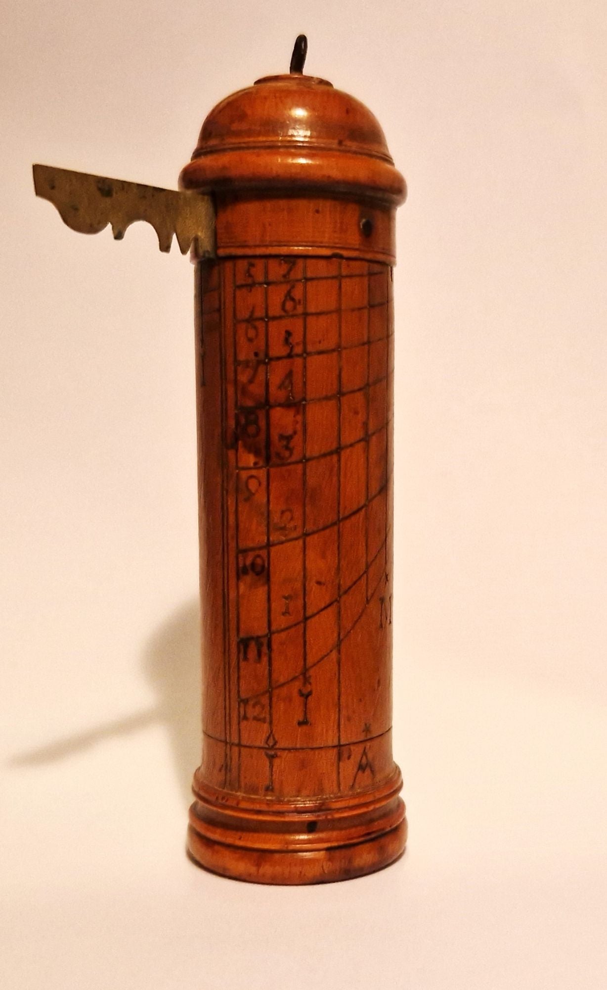 Cylindrical boxwood sundial, circa 1750