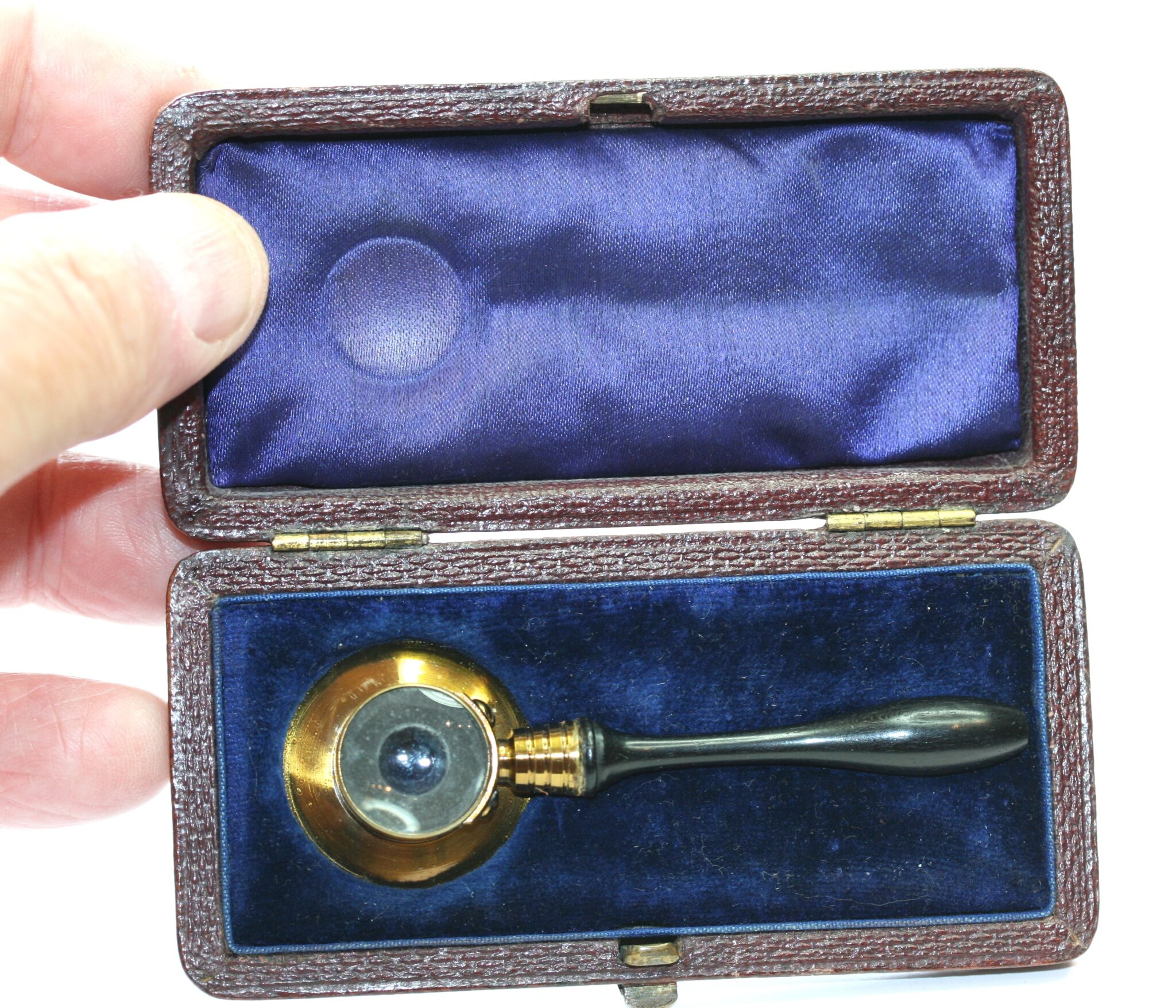 C1810 SMPLE HAND HELD MICROSCOPE IN ORIG. CASE , ALL IN EXCELLENT COND.