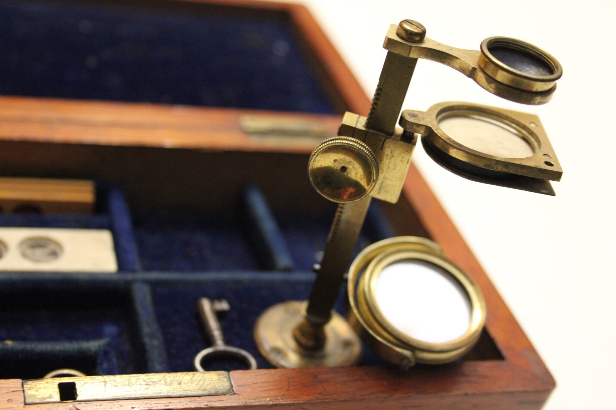 ~VERY GOOD CARY/GOULD SIMPLE BOTANICAL MICROSCOPE~