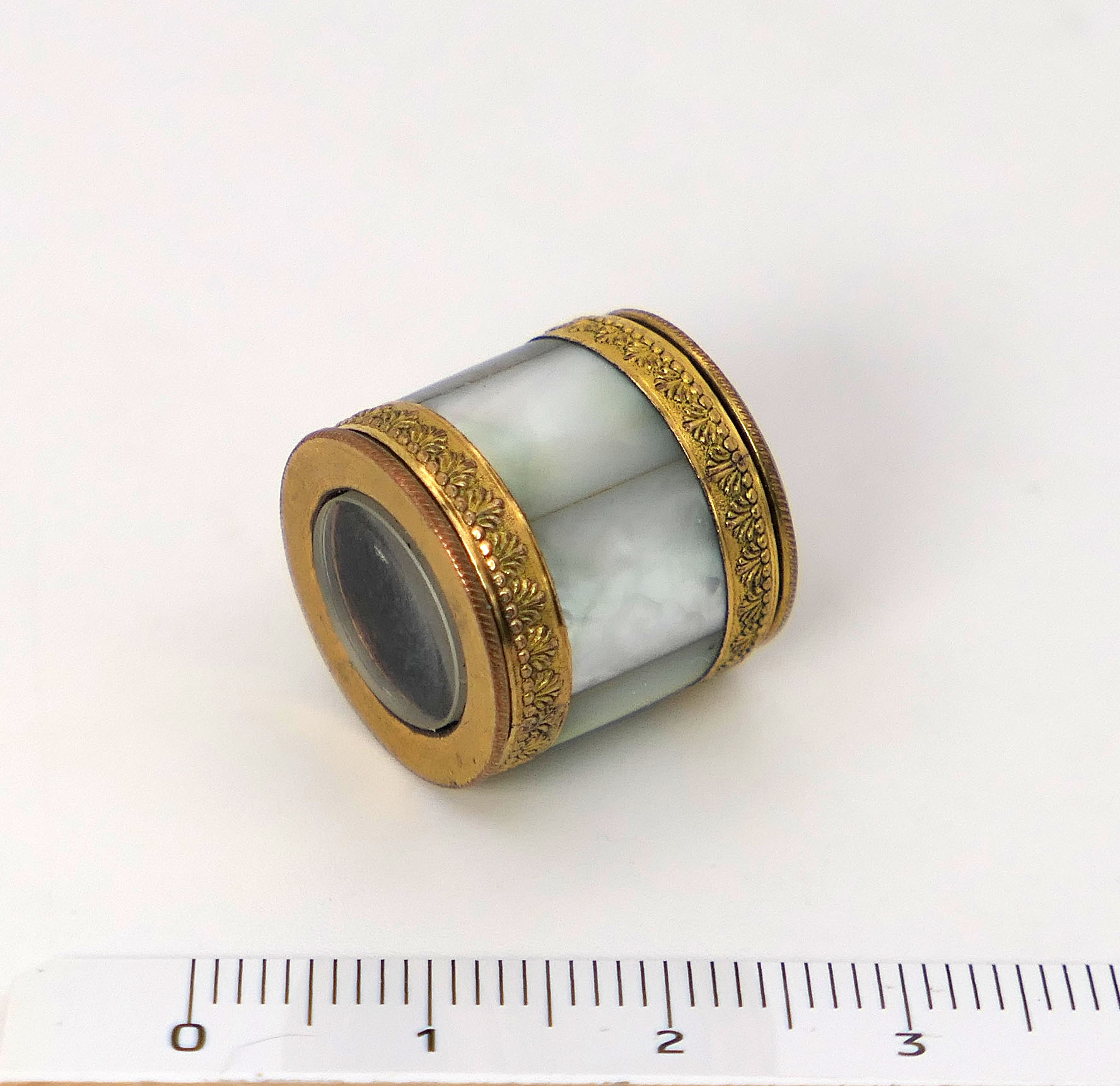 Coddington Microscope Pendant Set In Gold-Coated And Mother Of Pearl Ormulu Housing, Late 19th Century