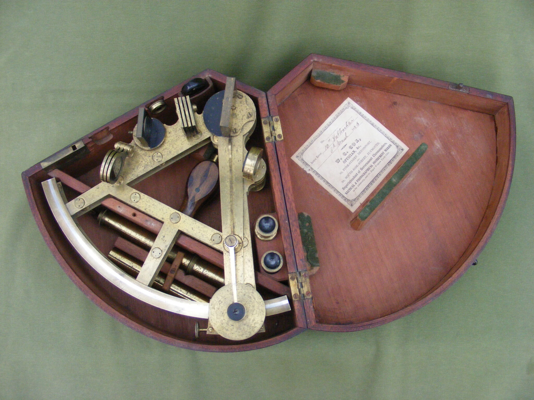 TROUGHTON DOUBLE FRAME GOLD LACQUERED SEXTANT