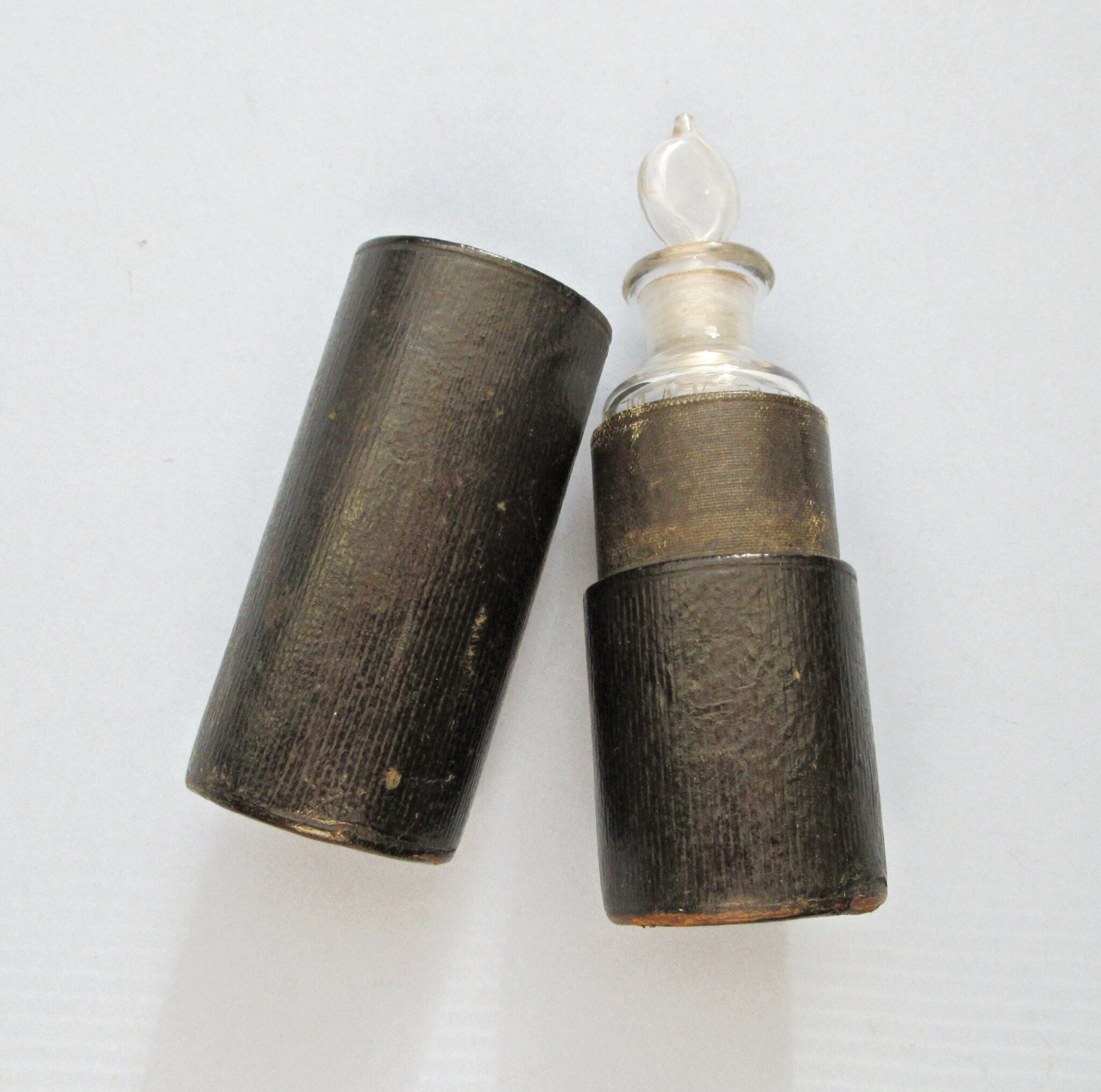 Maynard’s Patent Chloroform Dripping Bottle