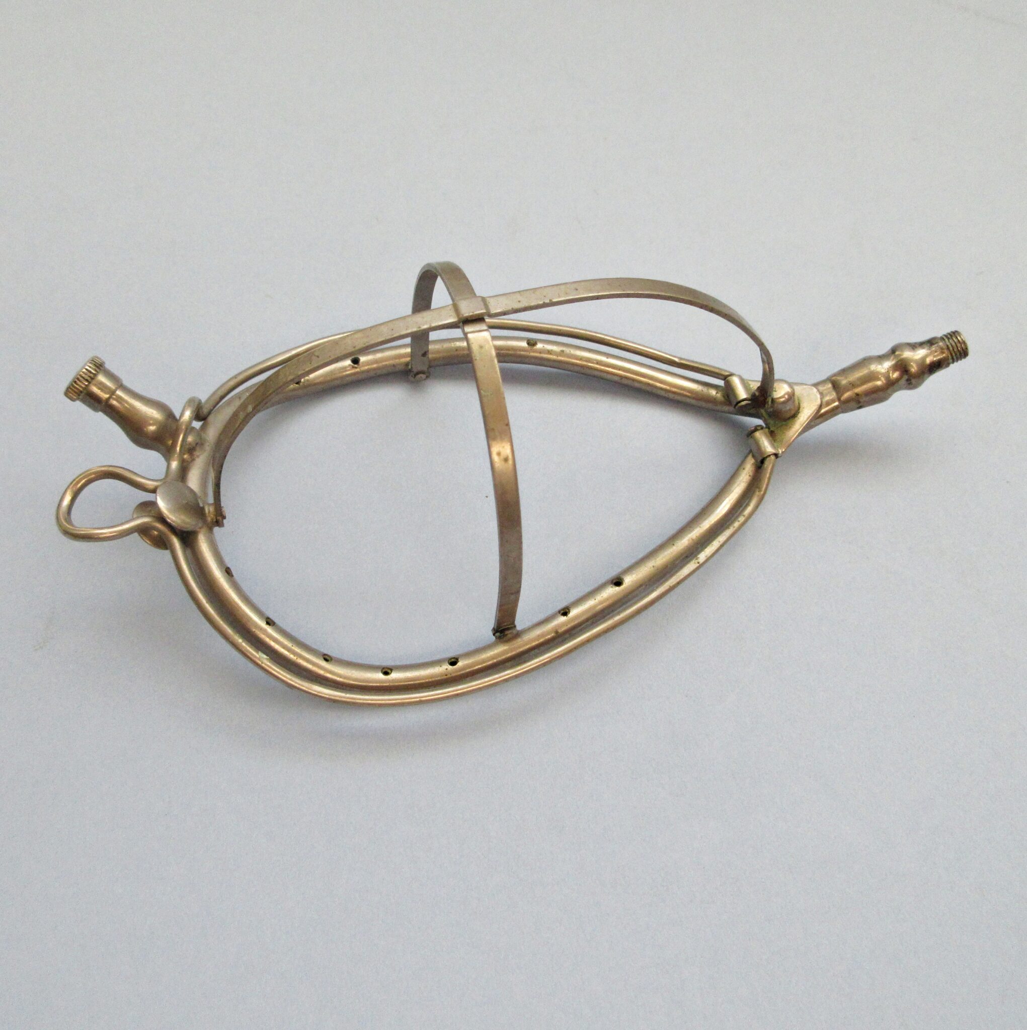 Gwathmey’s Folding Anesthesia Mask