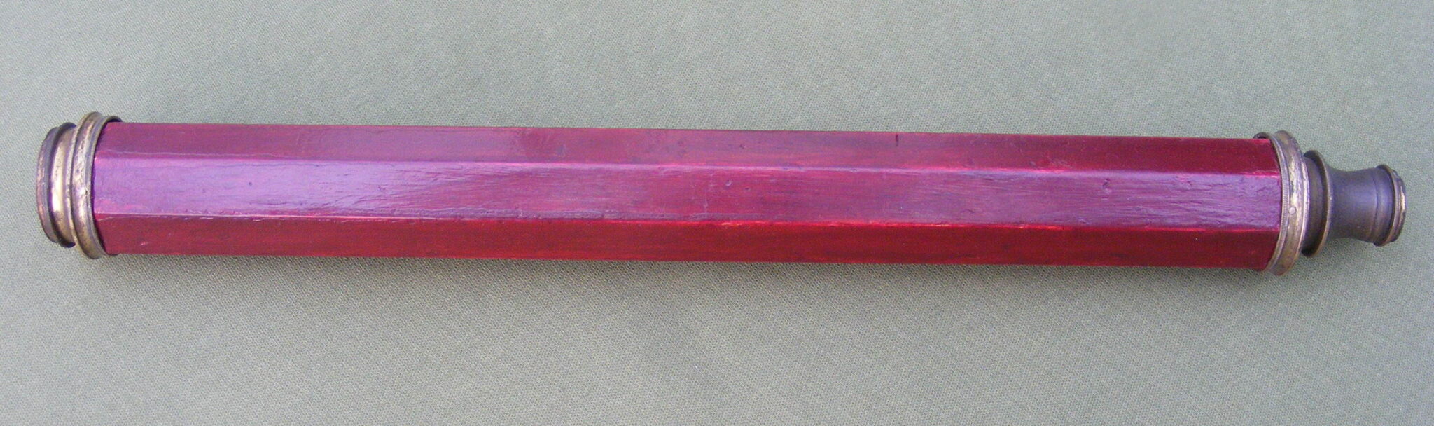 EARLY NON-ACHROMATIC ENGLISH TELESCOPE