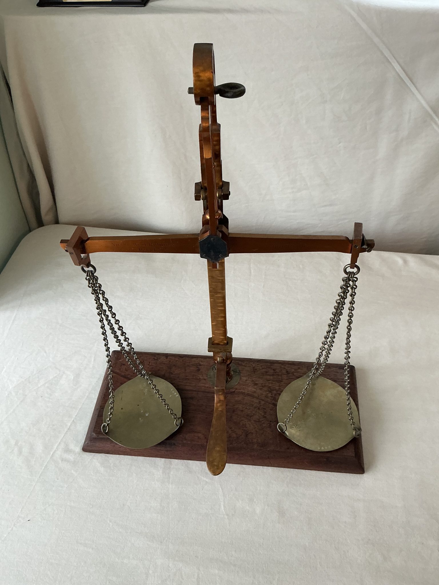 HM Customs Inspectors 1lb Beam Scales