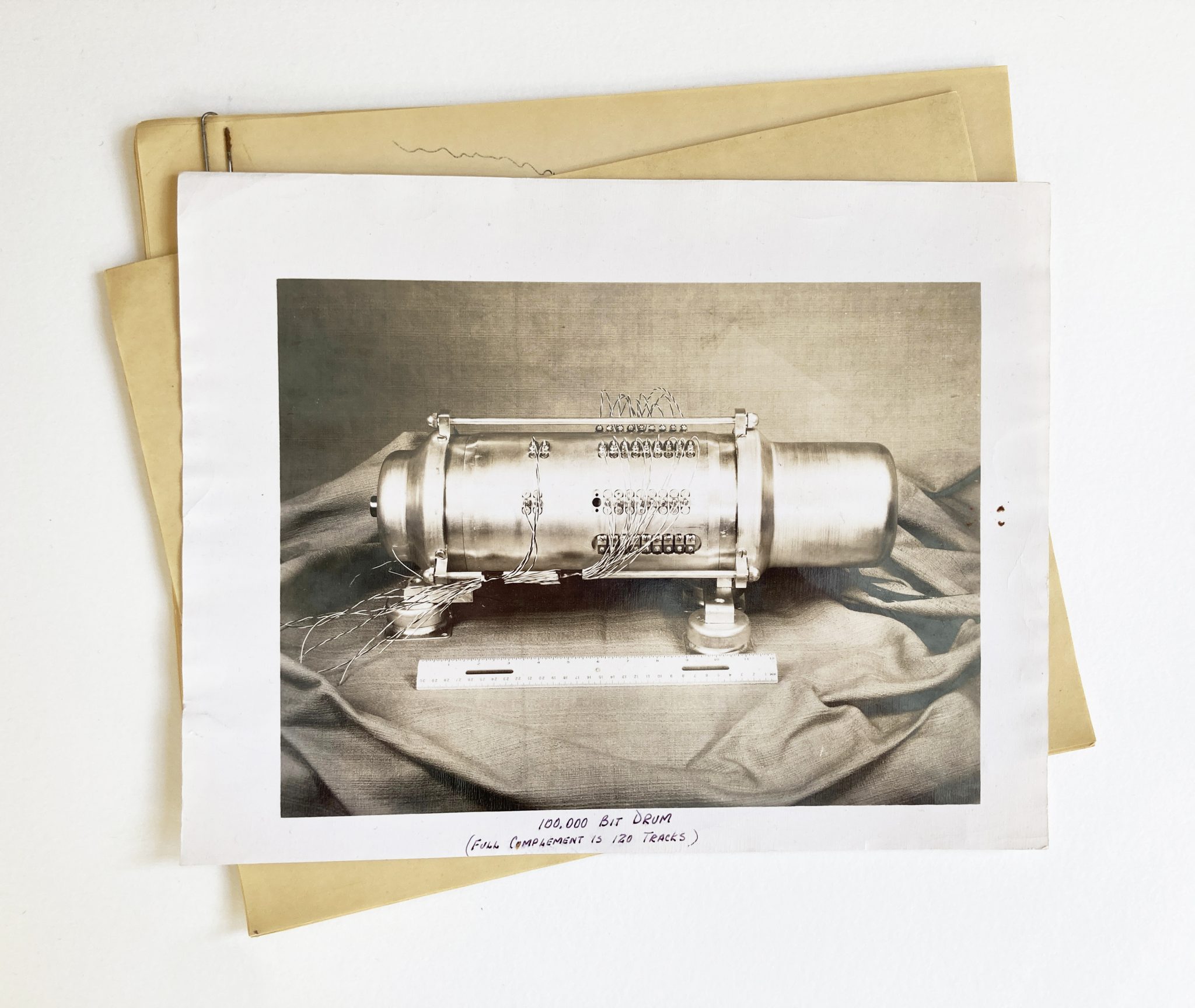 [COMPUTING] Early documents and a photograph showing magnetic drum memory, circa 1948