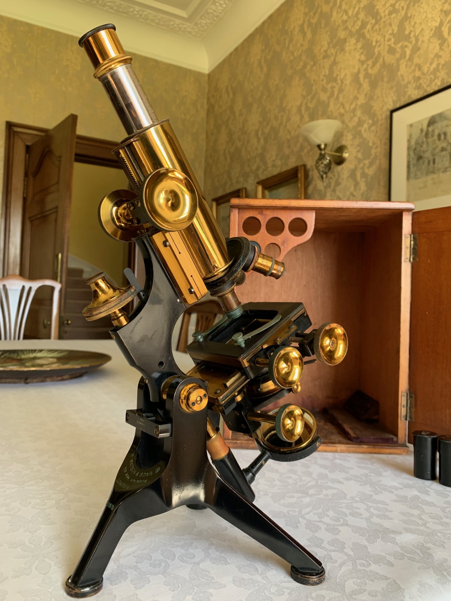 Antique W. Watson & Sons Ltd – Edinburgh-H Brass Microscope – circa 1918, Cased