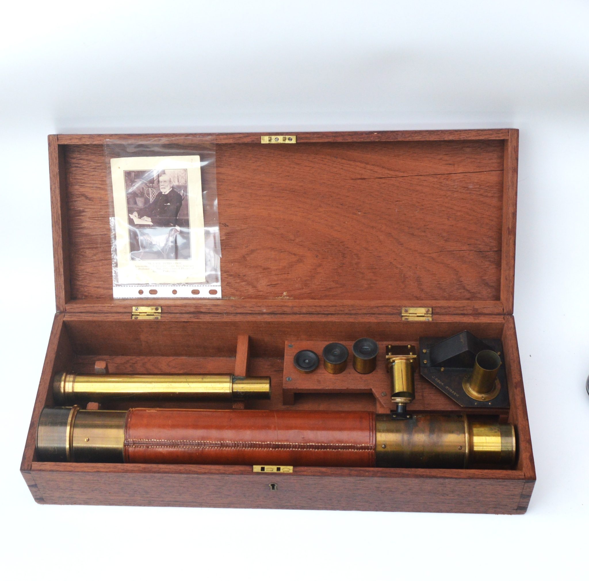 SOLD – Telescope with James Cook’s double prism.