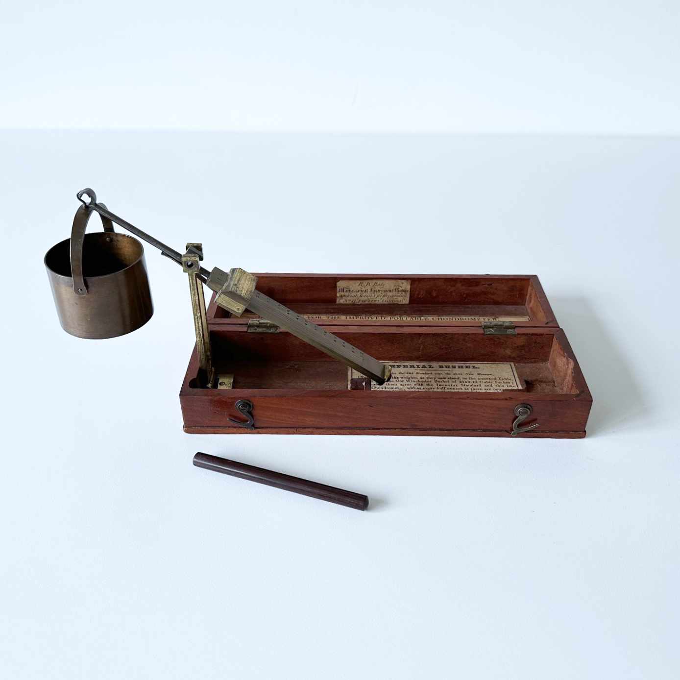 Pre Imperial Act Improved Portable Chondrometer by Robert Brettell Bate of 17 Poultry London