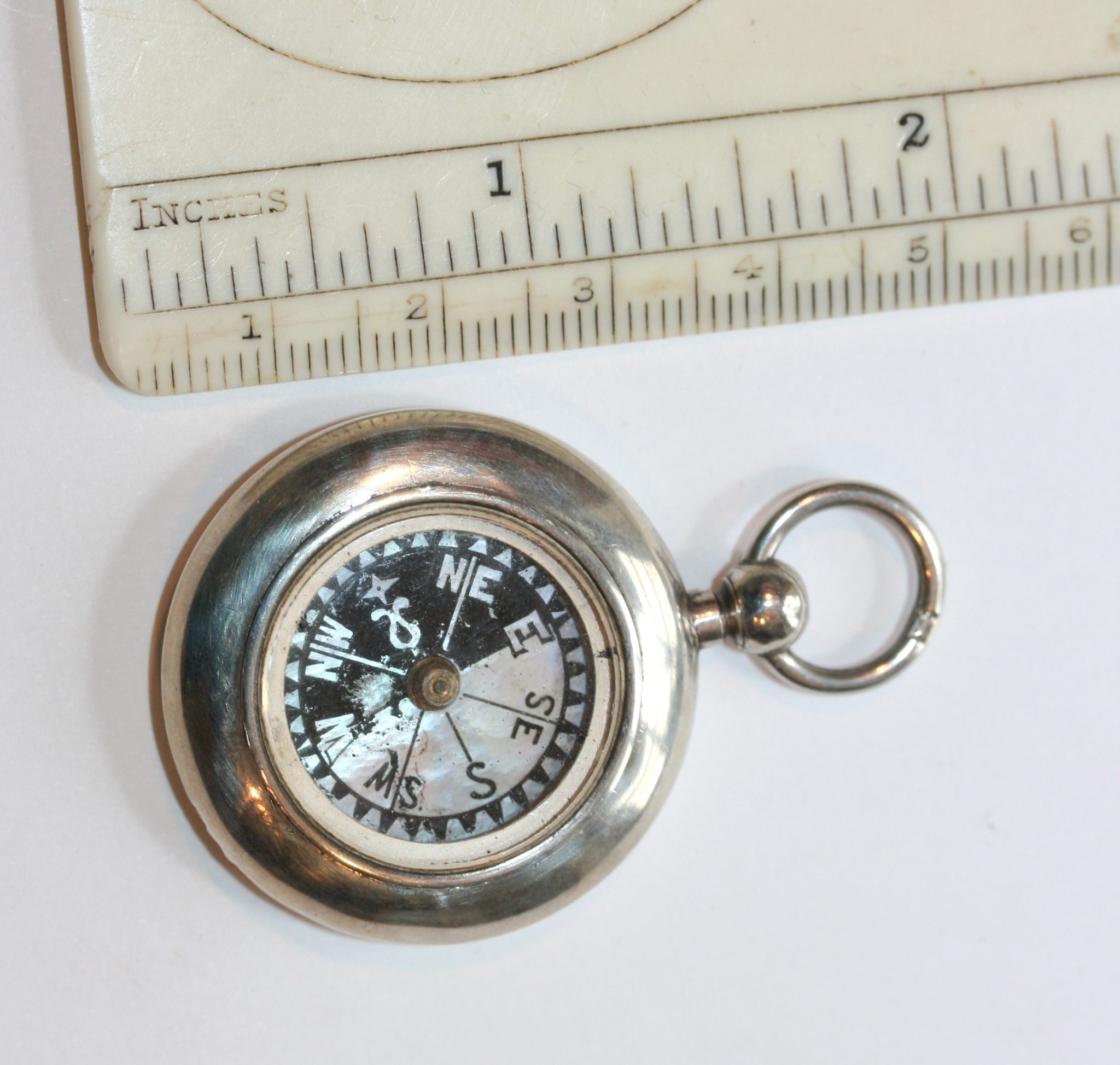 WORKING SMALL WELL HALLMARKED  SILVER HALLMARKED COMPASS DATED 1897 by FRANCIS BAKER