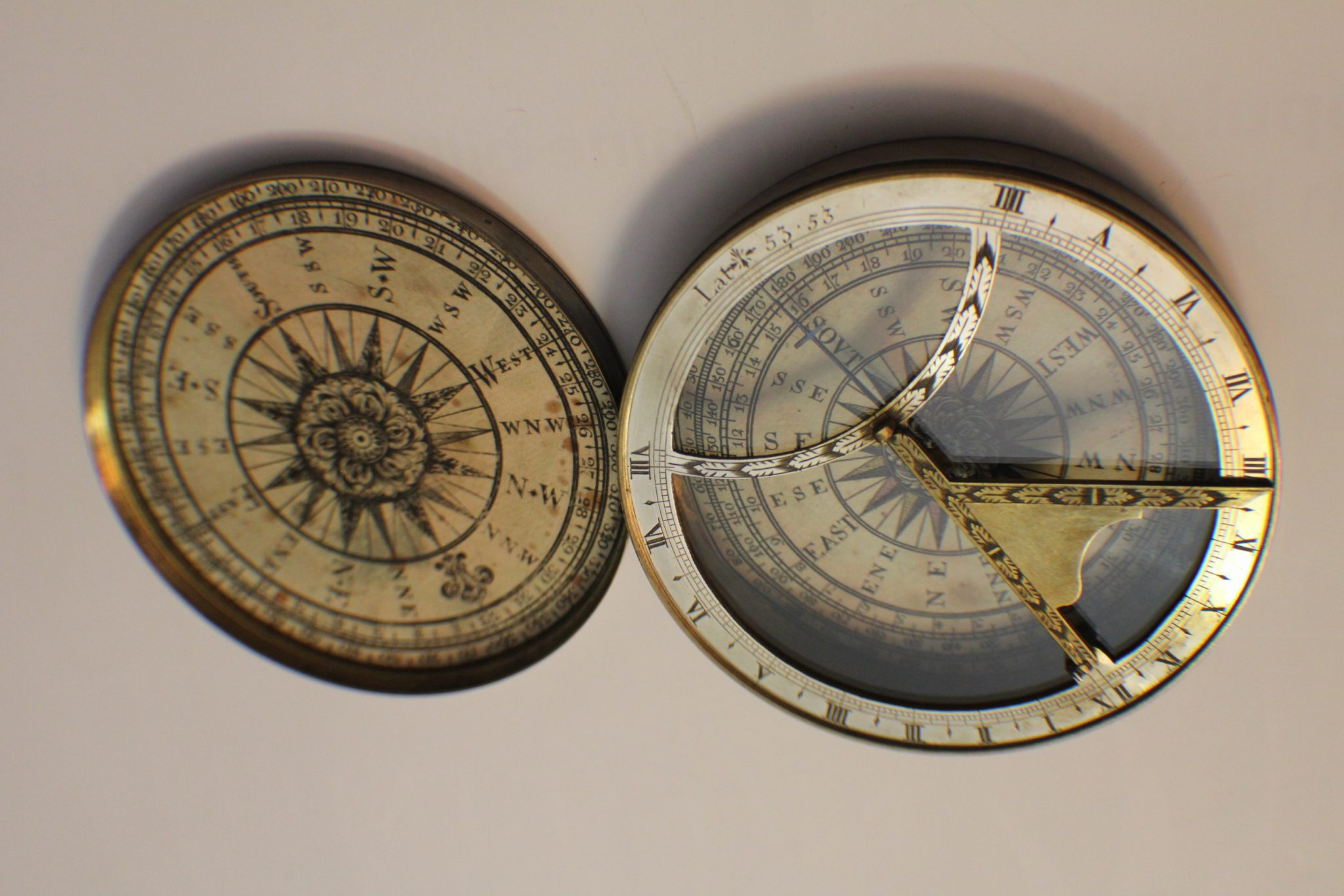 ~LARGE, COMPLEX COMPASS/SUNDIAL c.1750~