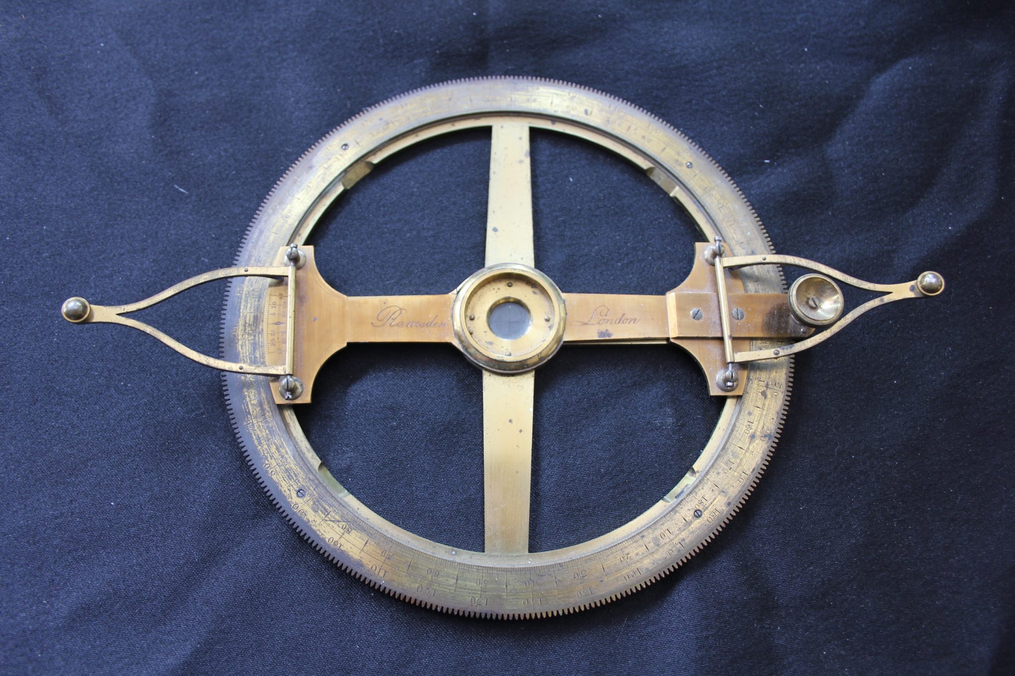 ~FINE DOUBLE ARM GEARED CIRCULAR PROTRACTOR-RAMSDEN~