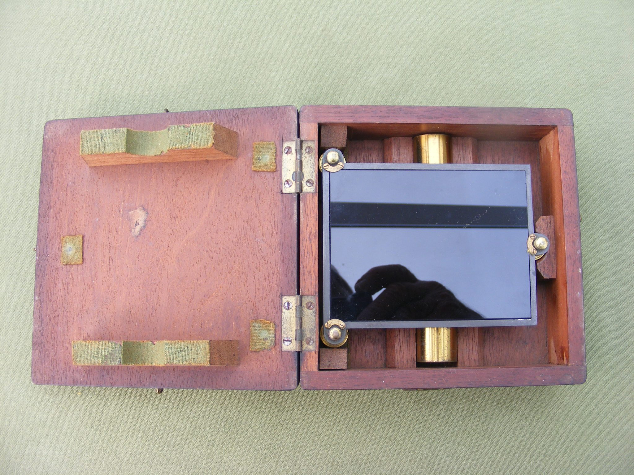 TROUGHTON & SIMMS ARTIFICIAL HORIZON