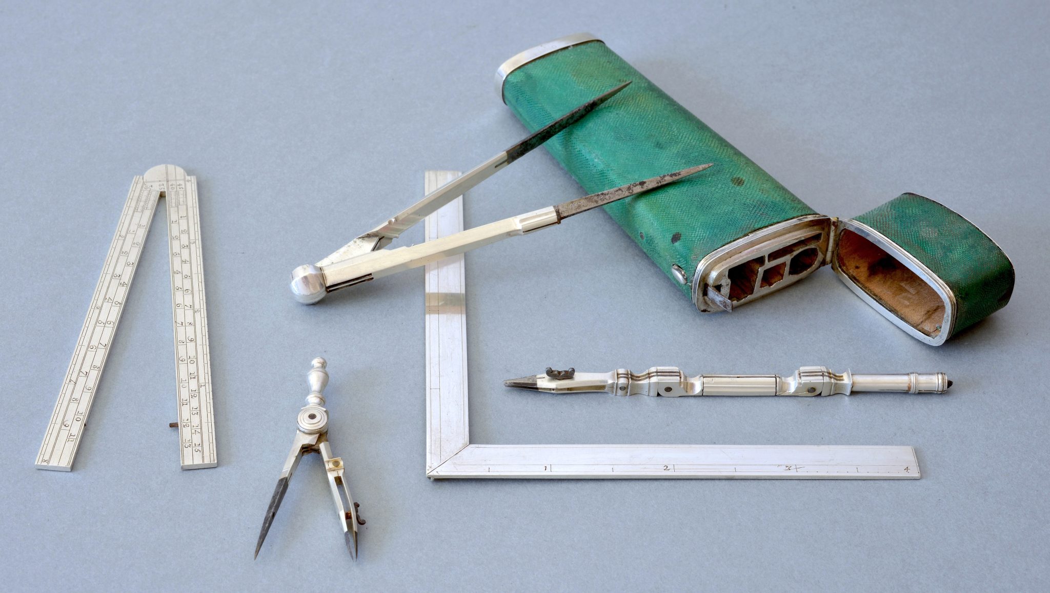 Charming architect set in chagreen and silver made in England circa 1770