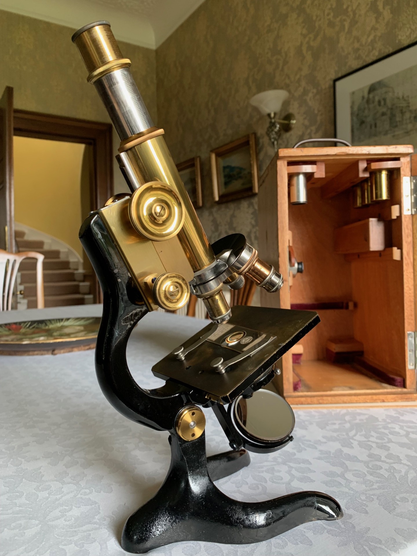 SOLD – Antique Ernst Leitz Wetzlar – Stand GF Brass Microscope – circa 1911, Cased
