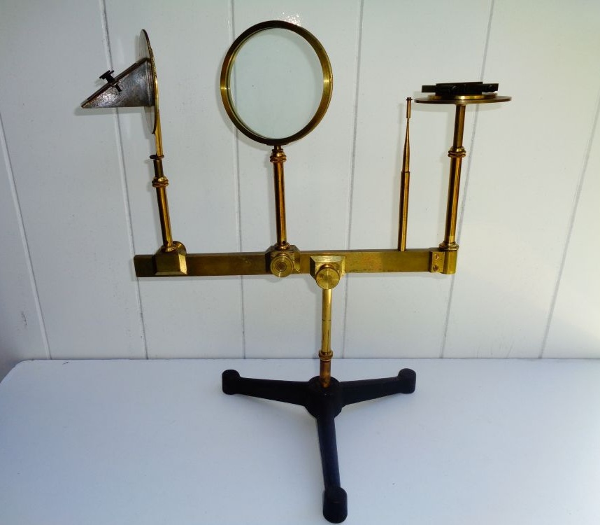 Optical bench with 3 very special accessories, 19th century